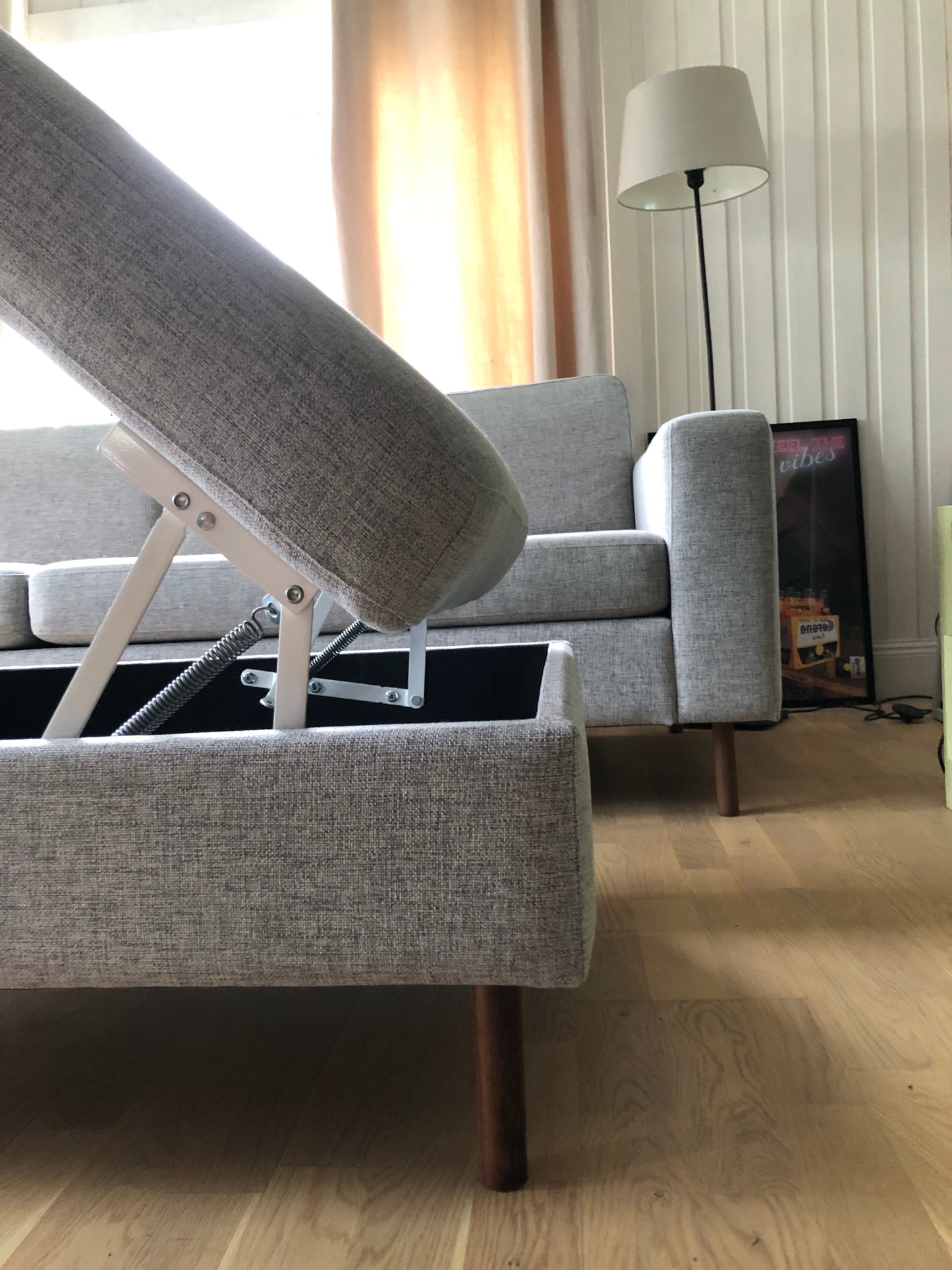 Bolia scandinavia 3 sits